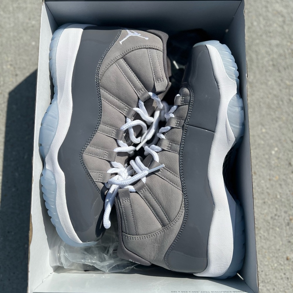 Air Jordan 11 Retro Cool Grey